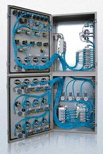 Шкафы и пульты управления для пневмо-автоматики